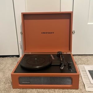 Brand new crosley record player!!!